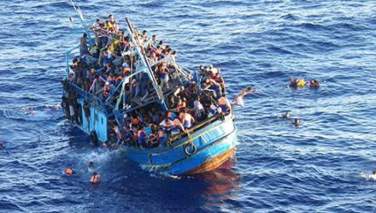 یک قایق حامل پناهجویان افغانستان در آب‌های پاناما غرق شد