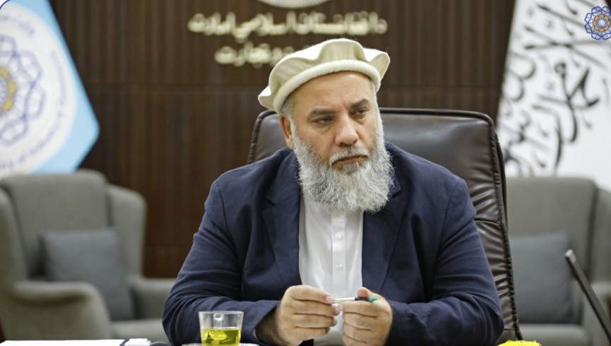 سرپرست وزارت صنعت طالبان با اعضای اتحادیه بارچلانی دیدار کرد