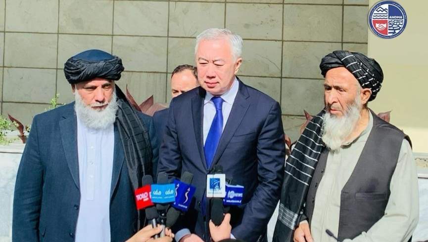 قزاقستان با ۳.۵ تُن دارو به کمک نظام صحی شکننده طالبان شتافت