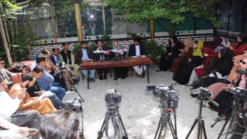 یوناما: د طالبانو محدودیتونه او اقتصادي بحران په افغانستان کې د رسنیو ازادي ګواښي