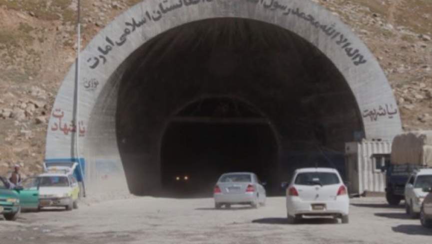 گروه طالبان شاهراه سالنگ‌ها را به روی ترافیک مسدود کرد