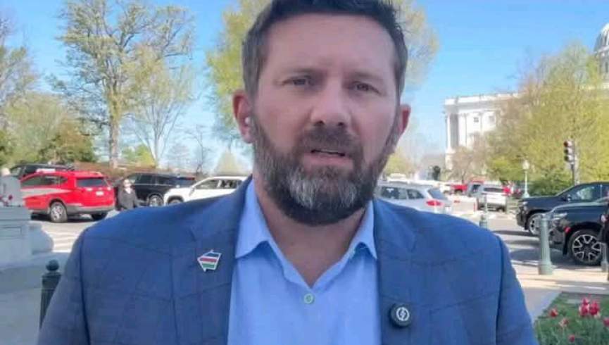 رئیس افغان ایوک: اخراج کارمندان اسکان مجدد پناهجویان افغانستان «فروپاشی اخلاقی» است