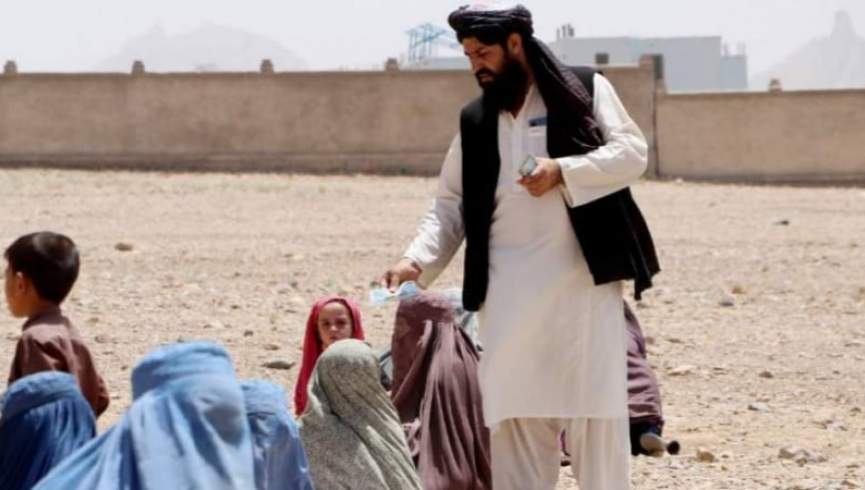 در فیروزکوه، برای بیش از ۱۰۰ خانواده متکدی مواد غذایی توزیع شد