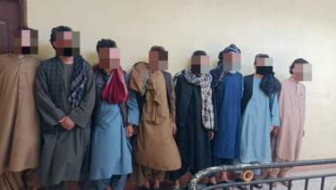 طالبانو په هرات کې د قمار په تور اته کسان نیولي دي