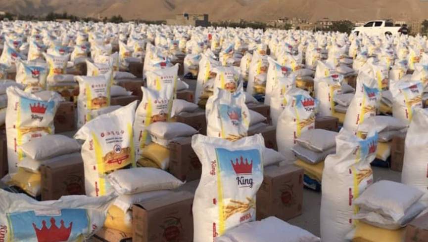 توزیع مواد غذایی برای 900 خانواده نیاز‌مند در بادغیس توسط یک نهاد خیریه